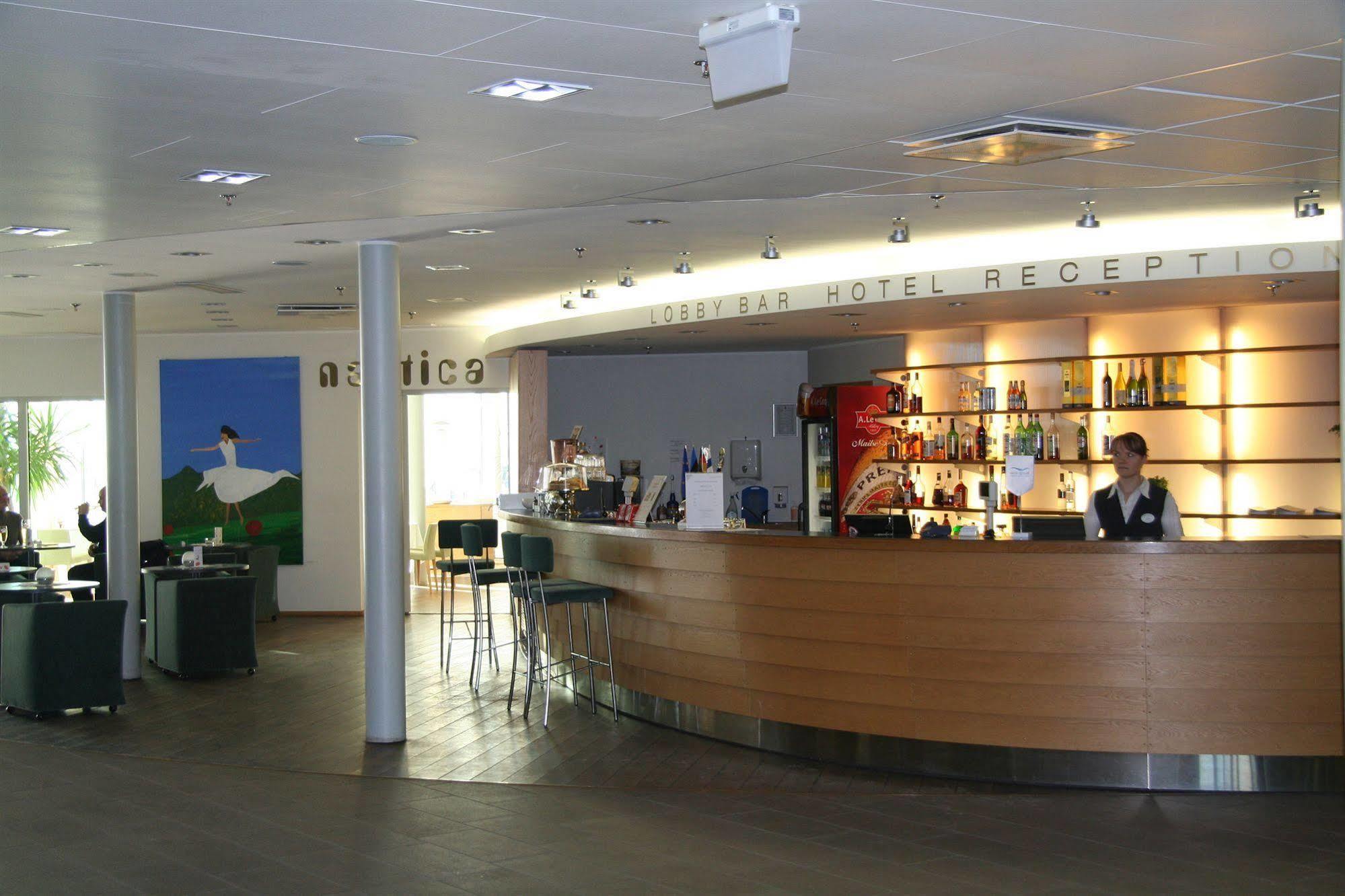 Asa Spa Hotel Kuressaare Exterior photo